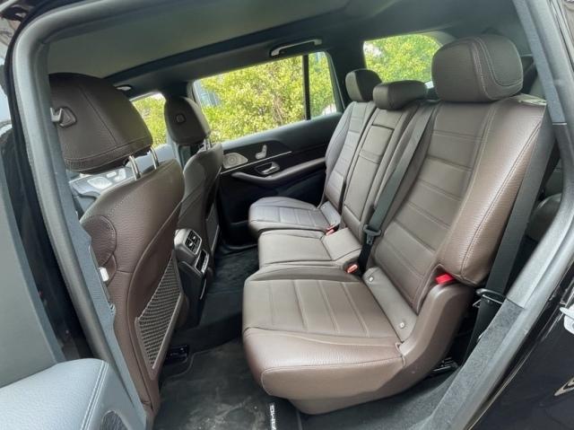 D柴油版GLS最新价格90来万起售AG真人地址24款奔驰GLS350(图3) D柴油版GLS最新价格90来万起售AG真人地址24款奔驰GLS350(图3)