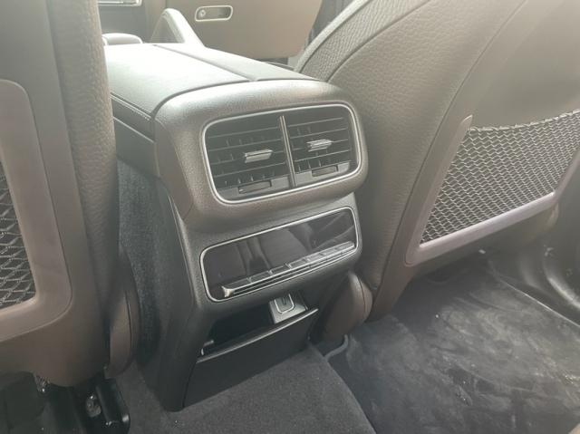 D柴油版GLS最新价格90来万起售AG真人地址24款奔驰GLS350(图5) D柴油版GLS最新价格90来万起售AG真人地址24款奔驰GLS350(图5)